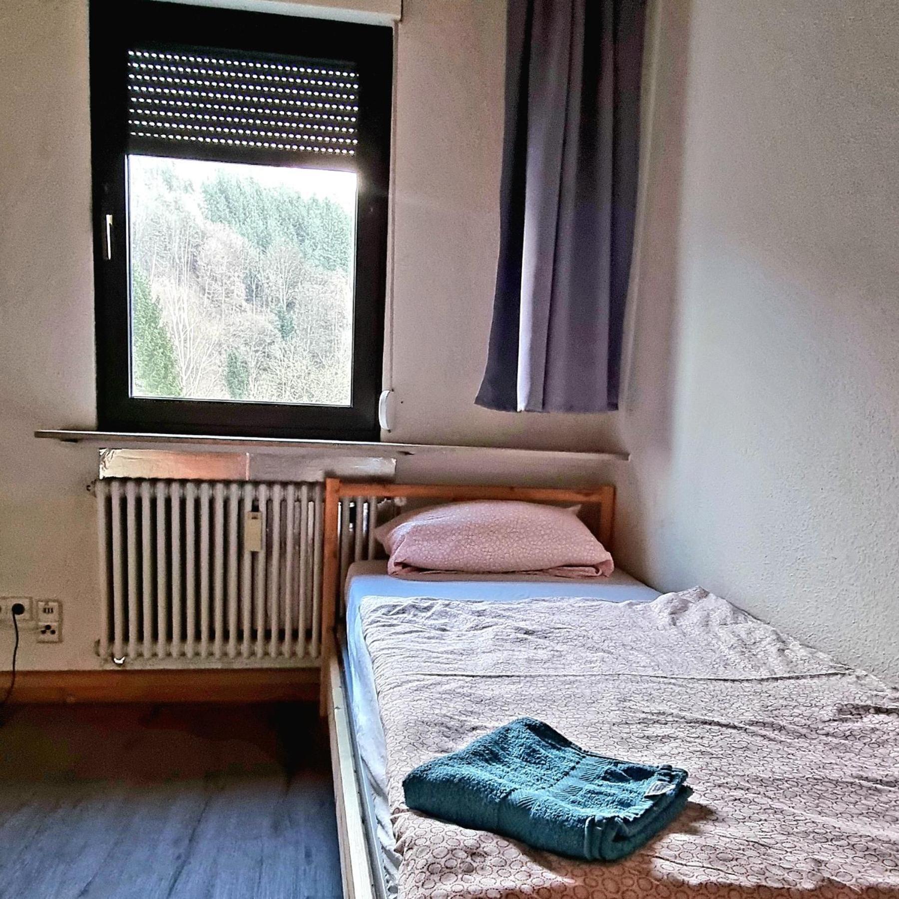E Kurhaus Wohnung Nr 5 Schonau  Rum bild